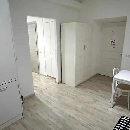 Urbe - Delizioso Quartiere Coppede Lejlighed Rom