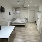 Urbe - Delizioso Quartiere Coppede * Róma
