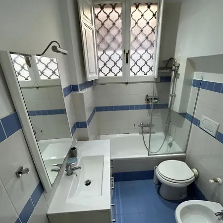 Urbe - Delizioso Quartiere Coppede Рим